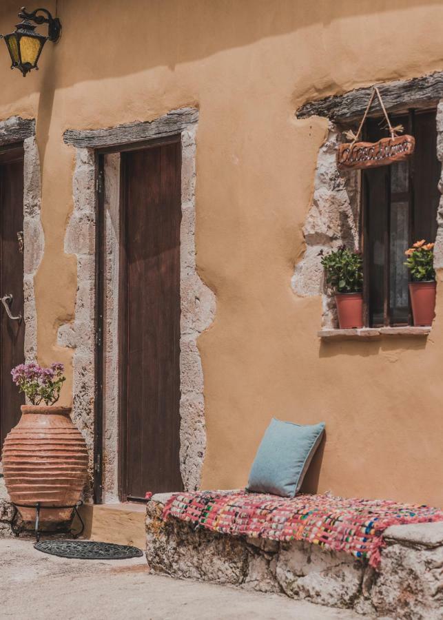Гостьовий будинок La Casa Di Nonna Korithion Екстер'єр фото
